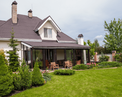 <p style="font-family: 'Poppins', sans-serif; font-weight: 700; font-size:24px;">RESIDENTIAL LANDSCAPING SERVICES</p>